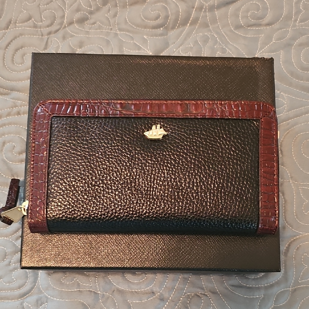 Brahmin Black and Brown Wallet
